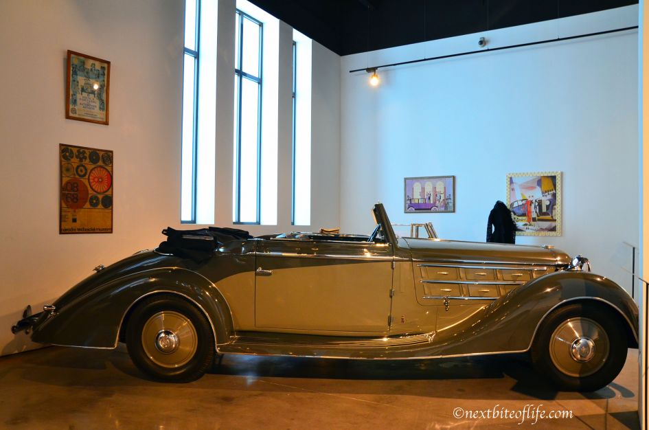 brwon and creme convertible at museo automovil malaga