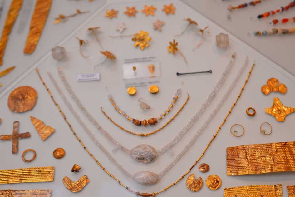 crete visit guide heraklion gold jewelry
