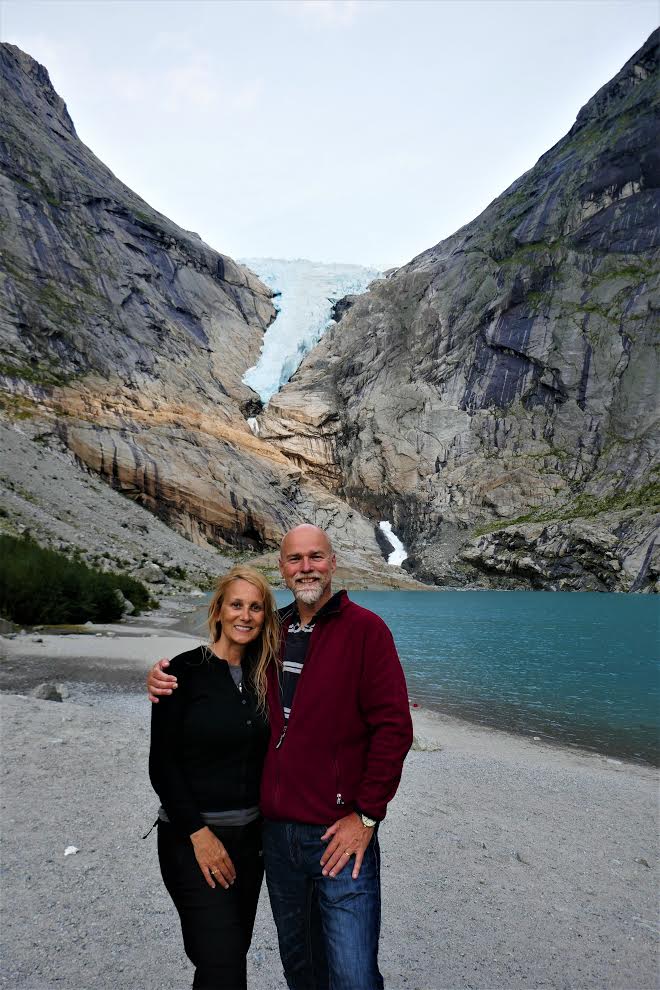 Travel In Asia During The Pandemic - Gilda Baxter 4 Travel in Asia during the pandemic. Couple posing #travelinasia #covid19stories #podcast