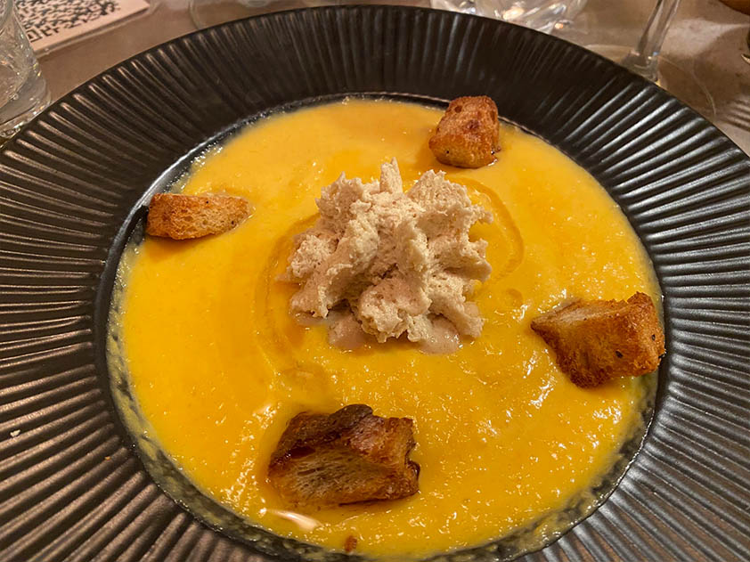 whipped carrot and pumpkin soup in Bordeaux