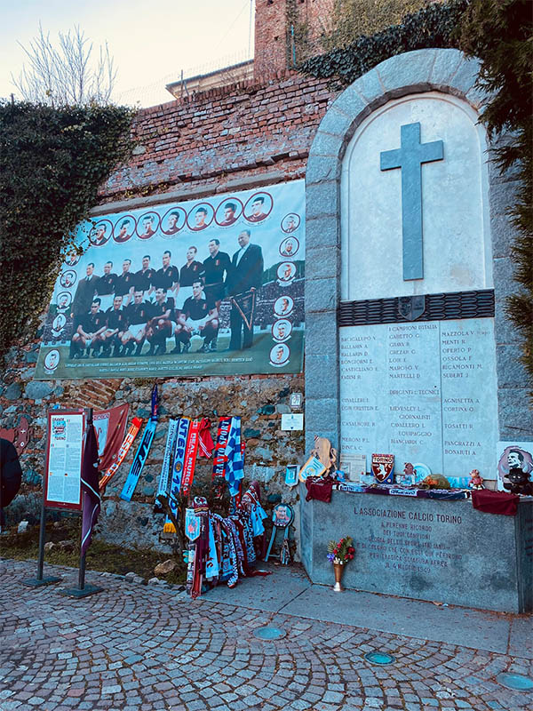 the memorial for fallen Torino soccer team